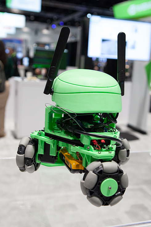 英伟达NVIDIA小型自主机器人“Kaya”